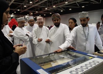 مركز “صناع عُمان” في مجمع الابتكار مسقط يشارك في معرض الصناع