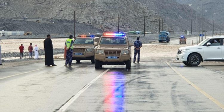 احتجاز شخص بمجرى وادي بالجفنين