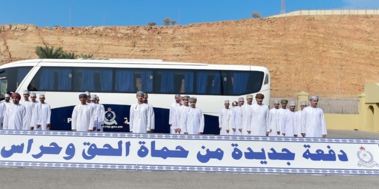 أكاديمية السلطان قابوس لعلوم الشرطة تستقبل دفعة جديدة من الضباط المرشحين