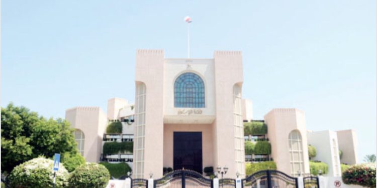 الإسكان: إيقاف استقبال وإنجاز المعاملات الإسكانية