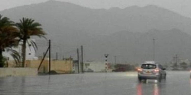 تــنــبــيــه بغزارة الأمطار (2)
