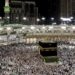 تفاديا لكورونا.. السعودية تعلق الدخول إلى أراضيها لأغراض العمرة وزيارة المسجد النبوي