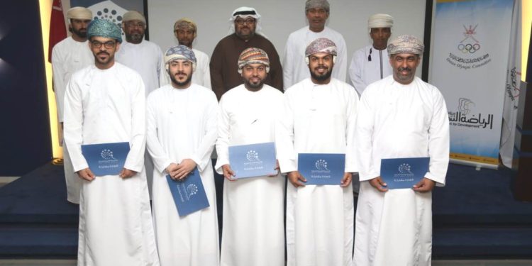 ختام دورة أساليب الإدارة الحديثة في المؤسسات الرياضية