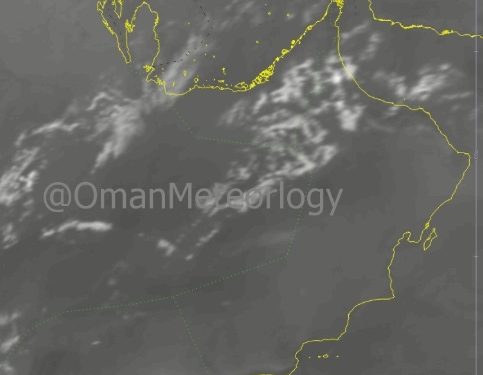 استمرار تدفق السحب.. وهطول أمطار متفرقة