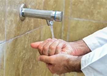 إطلاق مبادرة لإعادة تدوير مياه الوضوء بأحد مساجد صور