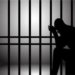 الاختلاس جريمة تصل عقوبتها للسجن والغرامة
