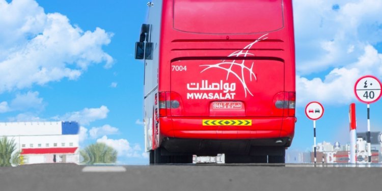 مواصلات تستأنف تشغيل خدمة حافلاتها وفق شروطٍ محددة