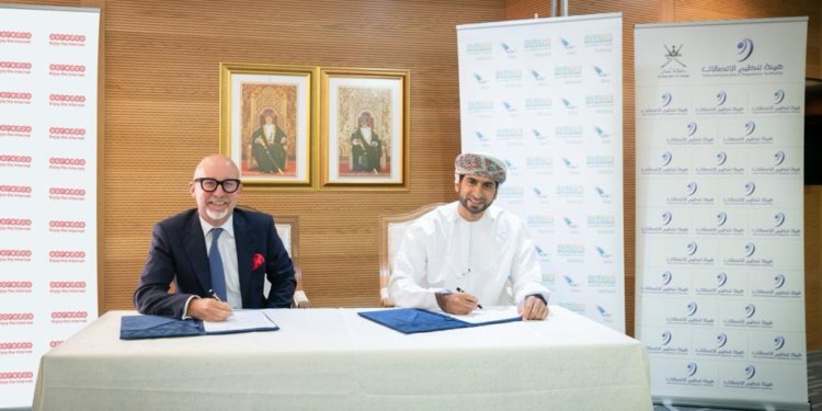 Ooredoo تتعاون مع هيئة تنظيم الاتصالات والشركة العُمانية للنطاق العريض لتوفير إنترنت ثابت في المناطق البعيدة