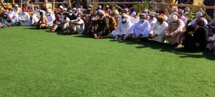 اجراءات قانونية ضد أشخاص تجمعوا في مزرعة