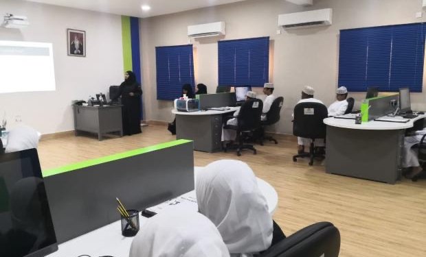 ورش تدريبية لطلبة المدارس