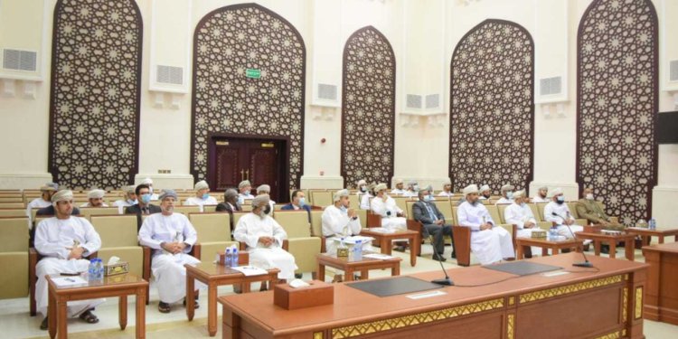 اجتماع الجمعية العامة لمحكمة الاستئناف والمحاكم الابتدائية بشمال الباطنة