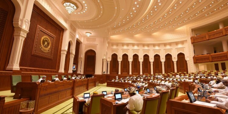 الشورى يناقش تقرير اللجنة المشتركة بين مجلسي الدولة والشورى