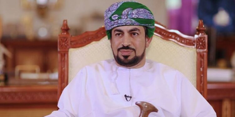 وزير الإعلام: تكريم جلالة السلطان هو تكريم للإعلام العماني