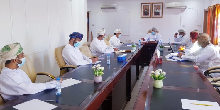 مناقشة التحديات التي تواجه مربي الثروة الحيوانية