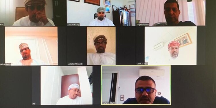 اتحاد السباحة يستعرض خطط مشاركات منتخبات السباحة وبرامج إعدادها