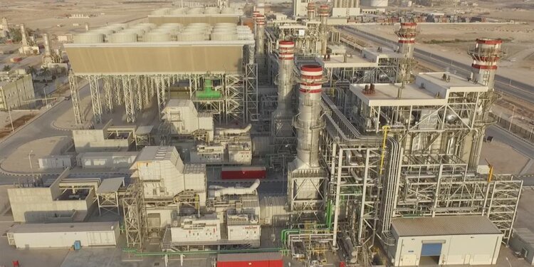 انخفاض إجمالي إنتاج السلطنة من الكهرباء بنهاية أكتوبر 2020م