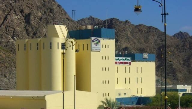 المطاحن العمانية: إنشاء حدائق صديقة للبيئة وتوفير الوجبات المدرسيّة ودعم الأسر المتعففة وذوي الإعاقة.. أبرز مشروعاتنا المجتمعية