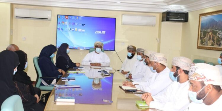 بهدف التغطية الصحية الشاملة.. الصحة تنفيذ مبادرات البرامج الاستراتيجية لرؤية عمان 2040