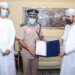 جمارك عمان تمنح فالي عمان شهادة المشغل الاقتصادي