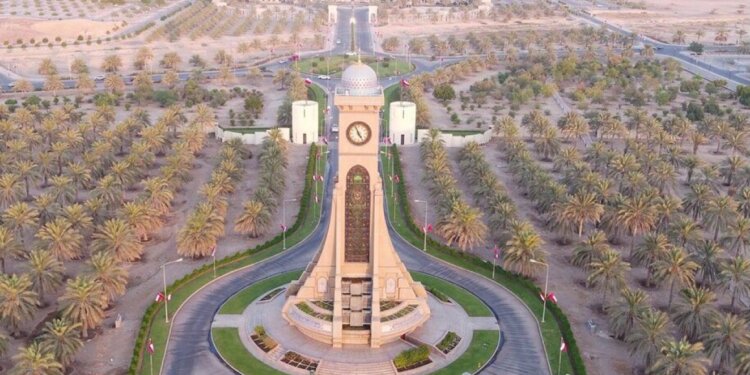 برنامج مشترك مع وحدة متابعة تنفيذ رؤية عُمان 2040