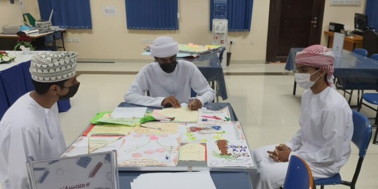 مدرسة السلطان قابوس بالبريمي تتأهل للتنافس على مستوى السلطنة لمشاريع Nxplorer