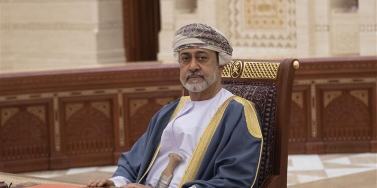 جلالةُ السُّلطان يتلقّى برقية شكر من رئيس جمهورية لاو الديمقراطية الشعبية