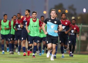 المنتخب الوطني لكرة القدم يبدأ معسكره الخارجي بدبي