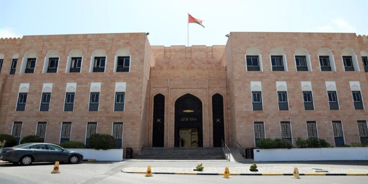 الميزانية العامة للدولة تسجل انخفاضا في الإنفاق العام