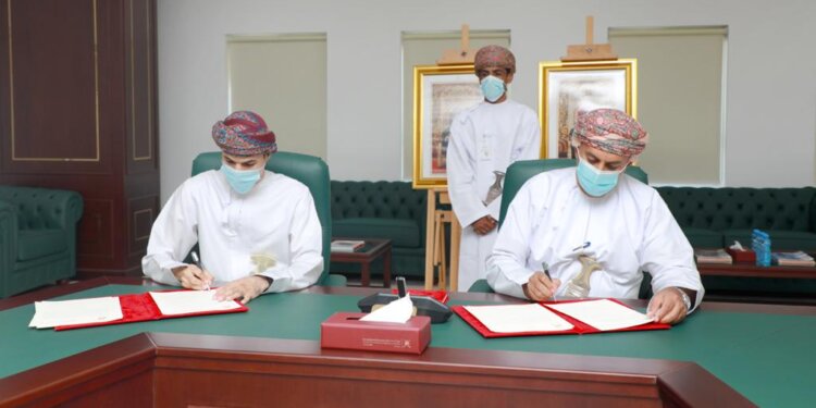 توقيع برنامج تعاون بين “إنوتك” والهيئة العامة للمناطق الاقتصادية الخاصة والمناطق الحرة في مجال البناء الحديث