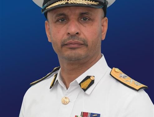 قائد البحرية السلطانية العمانية يتوجه إلى جمهورية كوريا الجنوبية