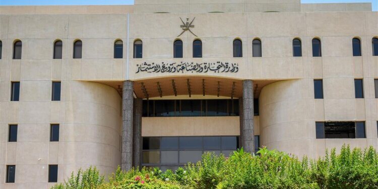 4981 طلبًا صناعيًّا خلال الربع الأول من العام الحالي