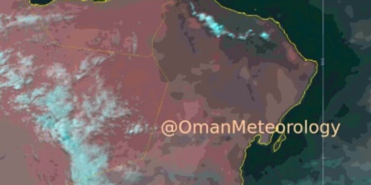 هطول أمطار متفرقة على أجزاء من جبال الحجر الغربي