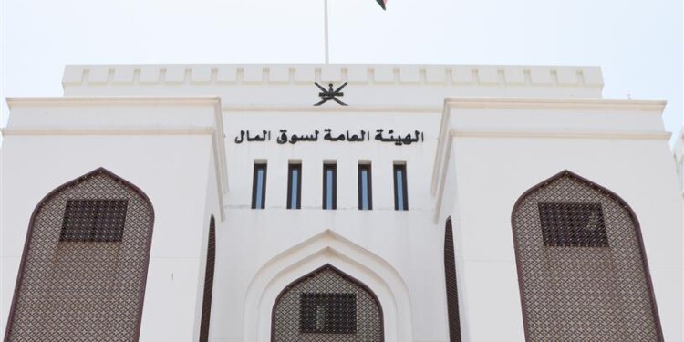 شركات الخدمات والشركات الصناعية تستقطب المستثمرين في بورصة مسقط