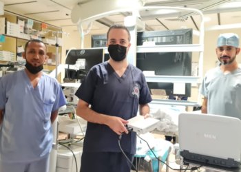 فريق عماني ينجح في تطوير جهاز تكوين خرائط القلب الكهربائية ثلاثية الأبعاد