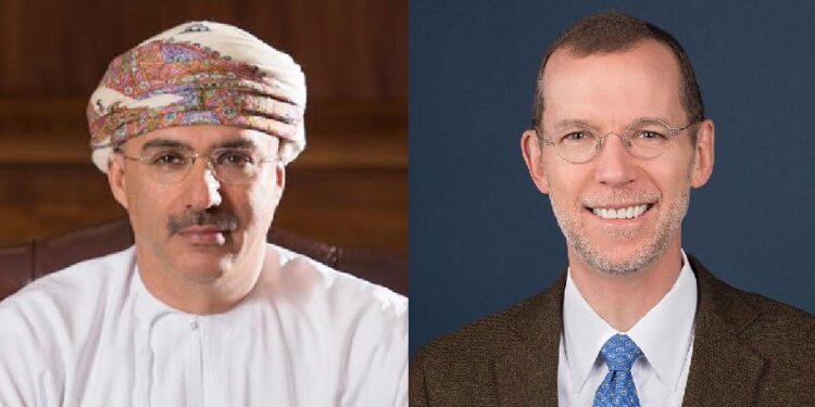 صحار الدولي بصدد استضافة النسخة الافتراضية الثامنة لمنتدى آراء لمناقشة “التحديات الاقتصادية العالمية”