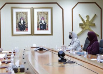الصمصامية تستعرض مع المسؤول الإيطالي سبل تعزيز العلاقات التجارية