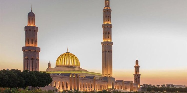 الباحث علي اللواتي: خصوصية العمارة في عُمان تكمن في احترام المكان والتعايش مع التحديات الطبيعية