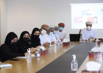 محاور نقاش مختلفة في زيارة سعادة الدكتور سعيد الربيعي لجامعة التقنية والعلوم التطبيقية بشناص