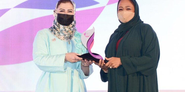 ” العز الإسلامي” يُوسّع إنجازاته بإضافة جائزة جديدة إلى رصيده