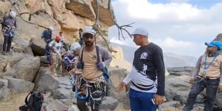 صيانة سلك التسلق “فيافيراتا”