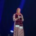 شاعرة عُمانية تُتوَّج بلقب شاعر الرسول في الشعر الفصيح