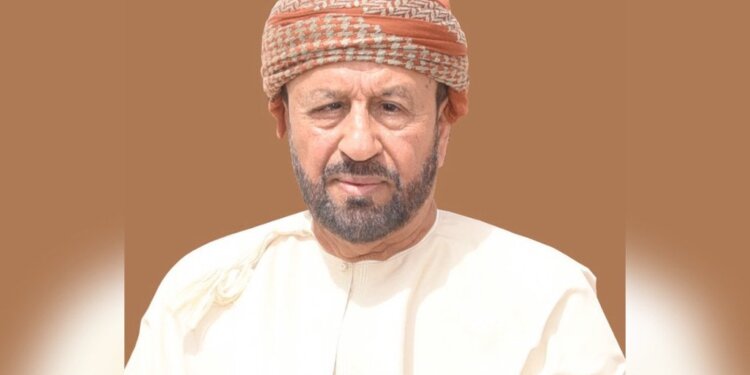 اليابان تمنح وسام الشمس المشرقة للسيد بدر بن سعود
