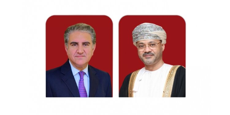 وزير الخارجية يجري اتصالاً هاتفياً مع نظيره الباكستاني