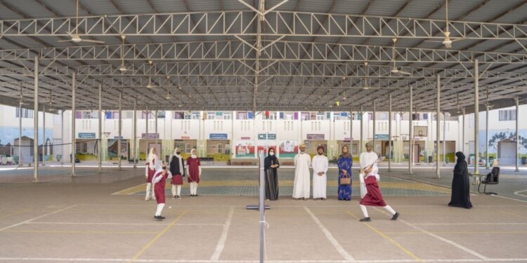 لجنة الريشة الطائرة تُطلِق مبادرة المدارس الصديقة للعبة