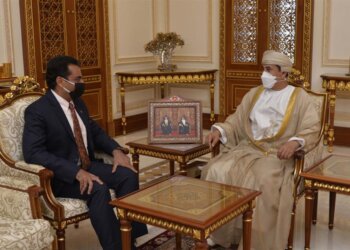 وزير المكتب السُّلطاني يستقبل سفراء قطر والهند وماليزيا والبرازيل