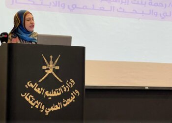 “المحروقية” تدير حلقة عمل حول” أسس وضوابط إنشاء مراكز التميز البحثي بمؤسسات التعليم العالي”