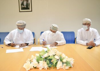 توقيع اتفاقية لتمويل بناء غرف انتظار للمرضى في أحد مستشفيات سلطنة عُمان