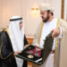 جلالة السلطان المعظم يمنح وسامًا
