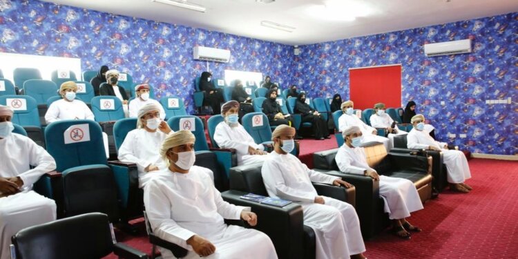 تدشين مسابقة نمط للمدارس الحكومية بتعليمية البريمي