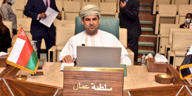 “البوسعيدي” يحضر إجتماع مجلس جامعة الدول العربية لمناقشة الأحداث التي تعرضت لها دولة الإمارات